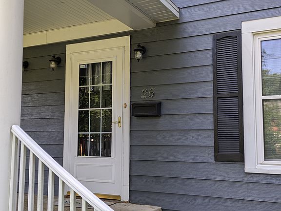 25 N Wise -front door