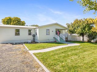 390 Hagerman Ave E, Hagerman, ID 83332