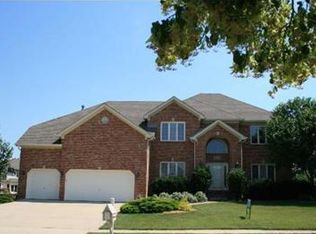 1608 Dublin Dr, Naperville, IL