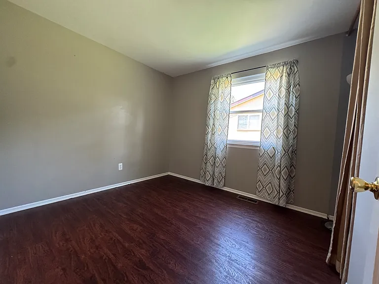 5241 Ville Anita Ct — Photo 8