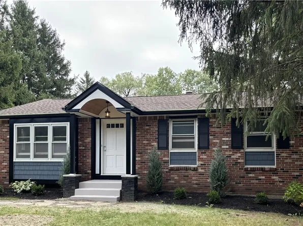 2810 Hall Rd, Elma, NY 14086