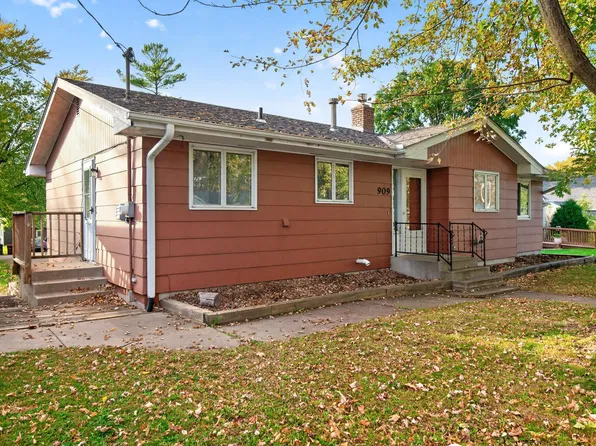 909 7th Ave, Howard Lake, MN 55349