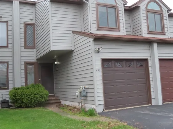 238 Quincy Pl, Liverpool, NY 13088