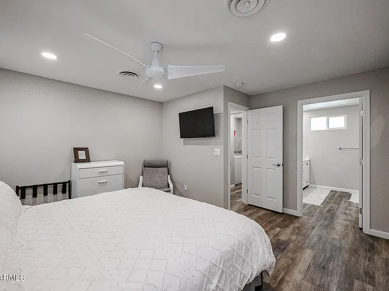 9107 E Fairway Blvd — Photo 14