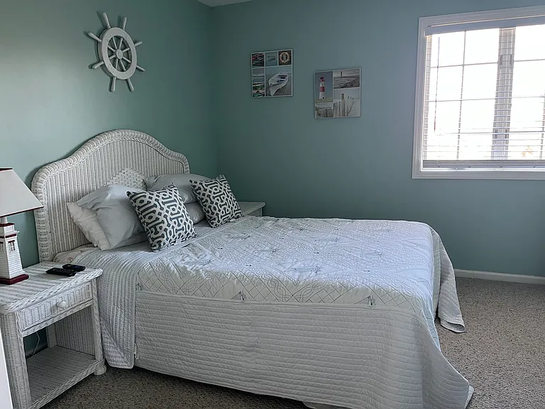 270 N Sea Dr — Photo 9