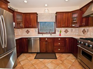 6 Thomas St, Little Falls, NJ 07424