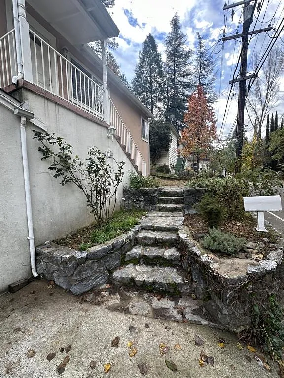 3147 Cedar Ravine Rd — Photo 2