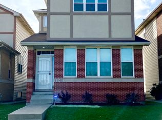 8940 S Indiana Ave, Chicago, IL 60619