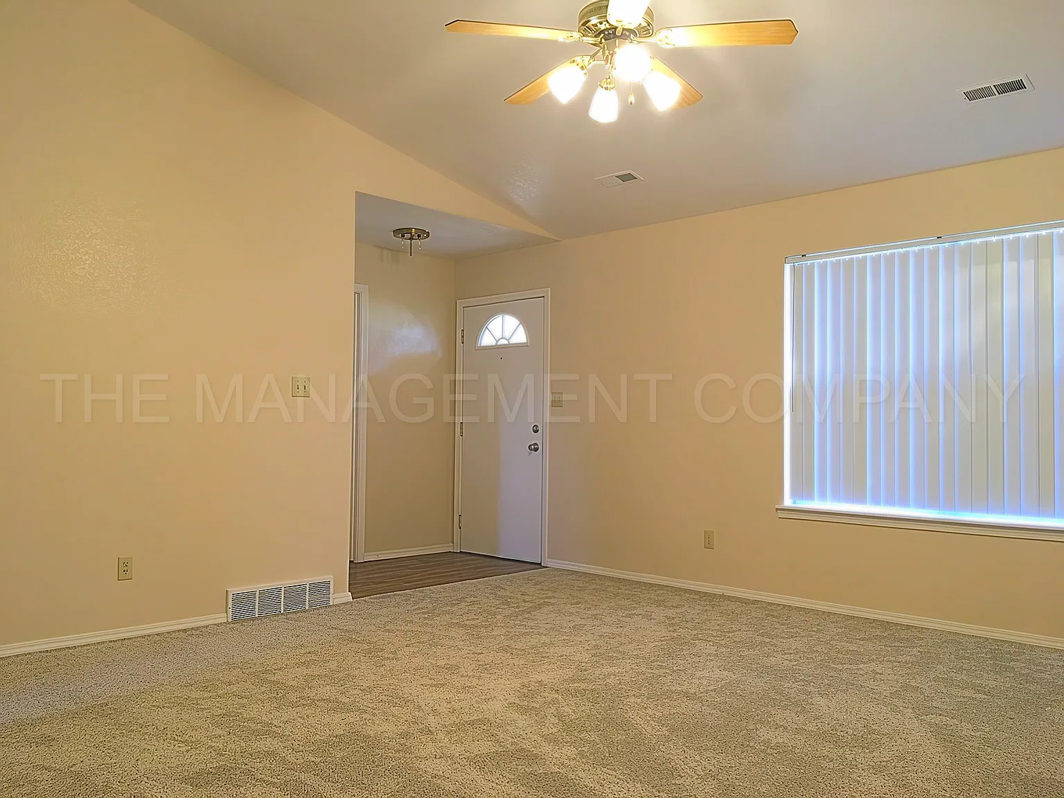 3 bed, 1300 sqft, $1,750 — Photo 4