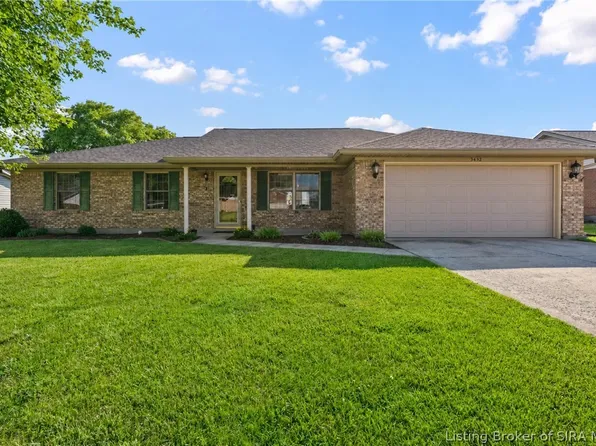 3432 Christopher Trl, Jeffersonville, IN 47130