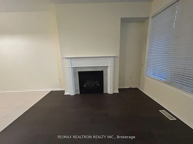 10284 Woodbine Ave — Photo 5