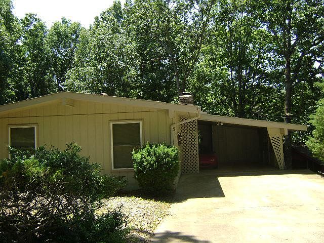5 Brompton Ln_11072013