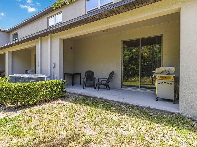9622 Pembrooke Pines Dr — Photo 18