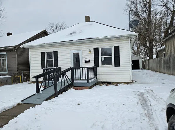 922 16th Ave, Council Bluffs, IA 51501