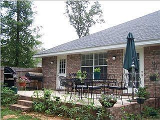 3rd image of 5250 Mossberg Dr E