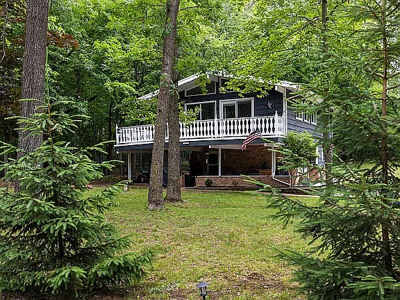 9210 Timberlane Dr — Photo 3