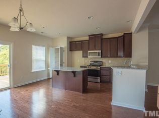 504 Pemberwich Pl, Cary, NC 27519