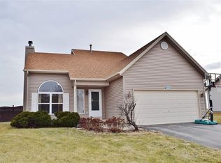 1274 Scenic Rd, Dekalb, IL 60115