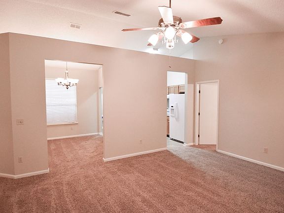 5th image of 2094 W Saint Martins Dr
