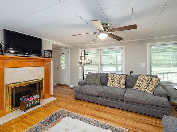 9th image of this home