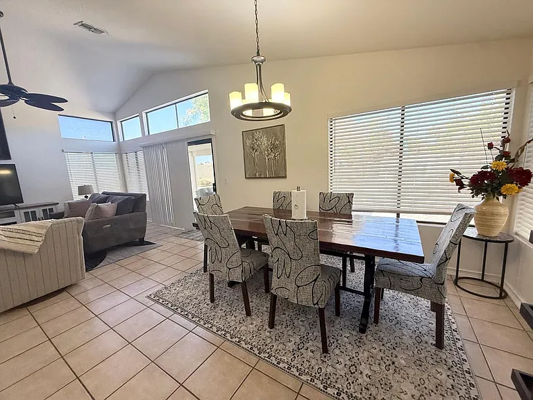 10938 W Poinsettia Dr — Photo 6
