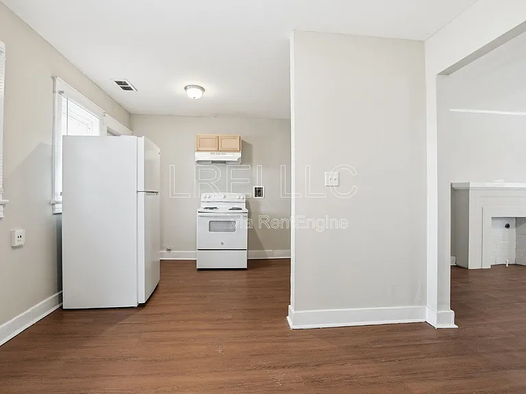 701 Hazel St #3 — Photo 5