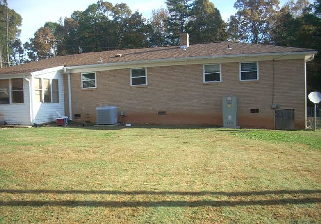 2nd image of 144 Cooks Lake Rd