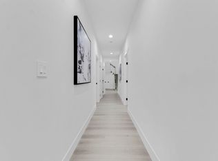 1626 Winona Blvd, Los Angeles, CA 90027