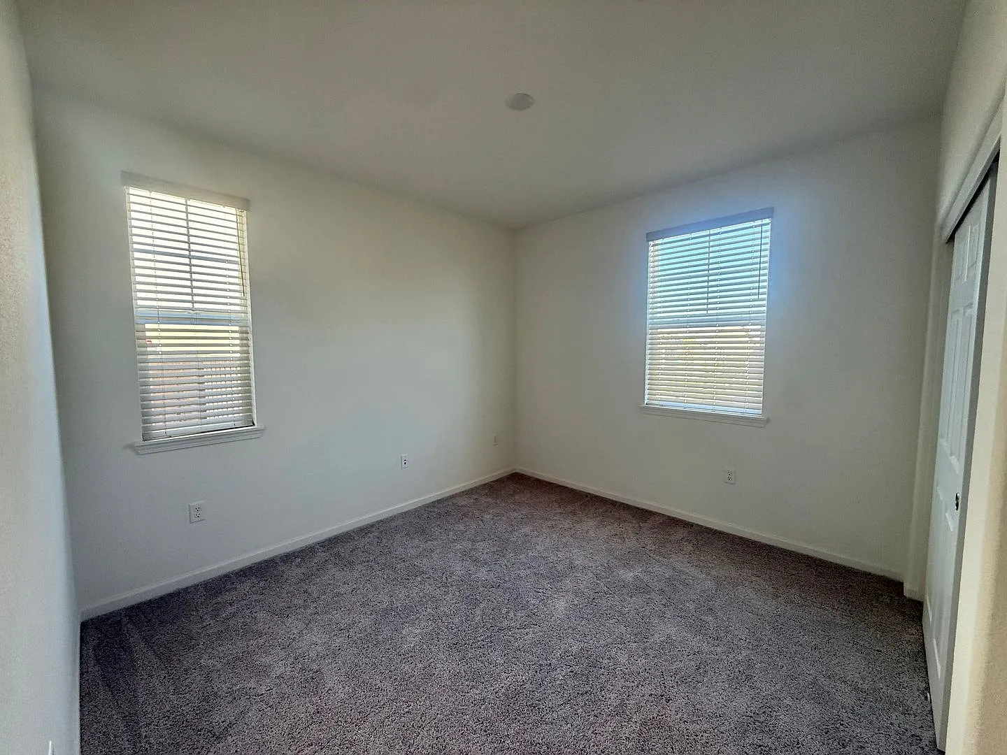 Newer Construction - 4 bedroom home — Photo 3