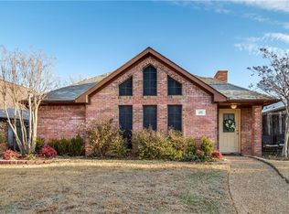 1507 Shonka Dr, Carrollton, TX 75007