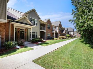11347 N Woods Dr, Shelby Township, MI 48317