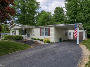 34 Aspen Dr, Manheim, PA 17545
