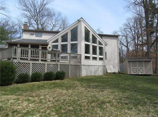 29 Box Turtle Ln, Windsor, CT 06095