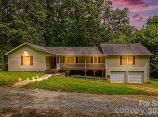 3608 Cowboy Ln, Charlotte, NC 28216