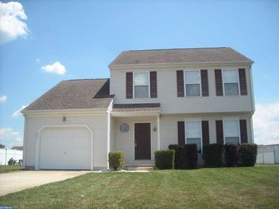 215 S Ember Dr, Felton, DE, 19943