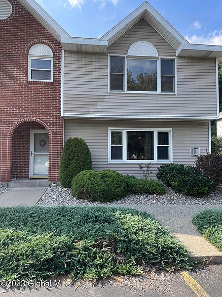 2nd image of 45 Rapp Road APT 4