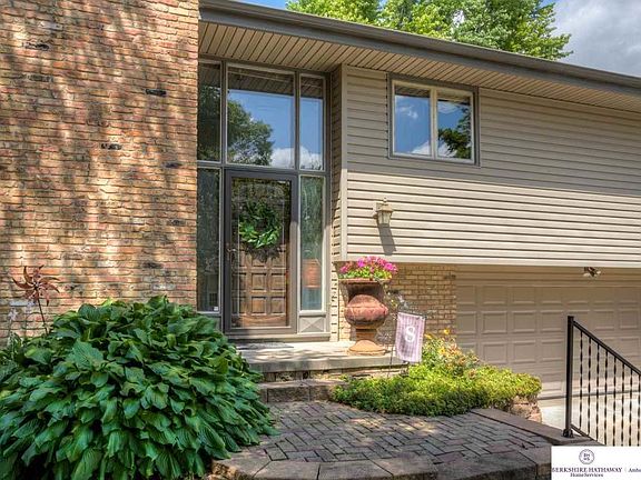 5th image of 2614 N 122nd Cir