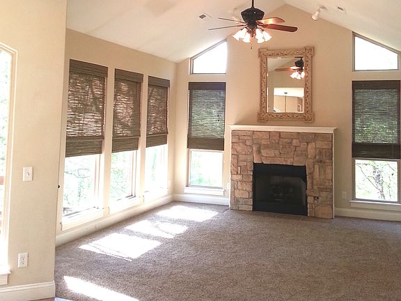 Family room w/ fireplace