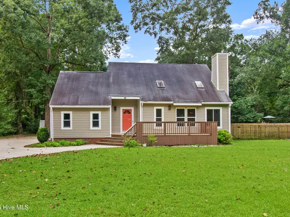 105 Crump Farm Road, New Bern, NC 28562
