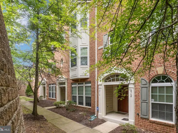 2714 Sheffield Hill Way, Woodbridge, VA 22191