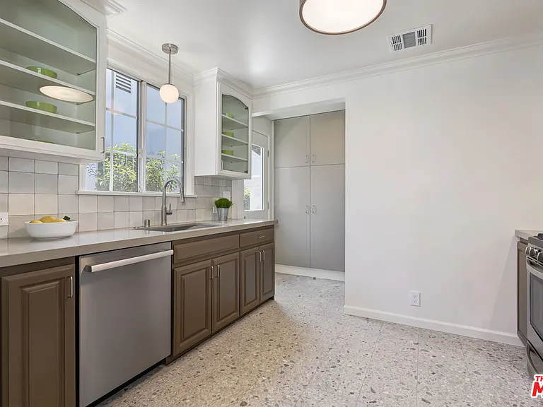 11840 Tennessee Pl — Photo 13