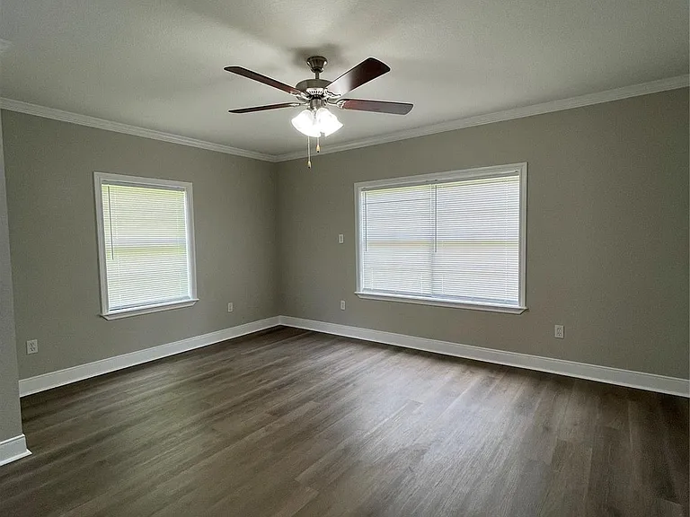 309 Ryan St — Photo 7
