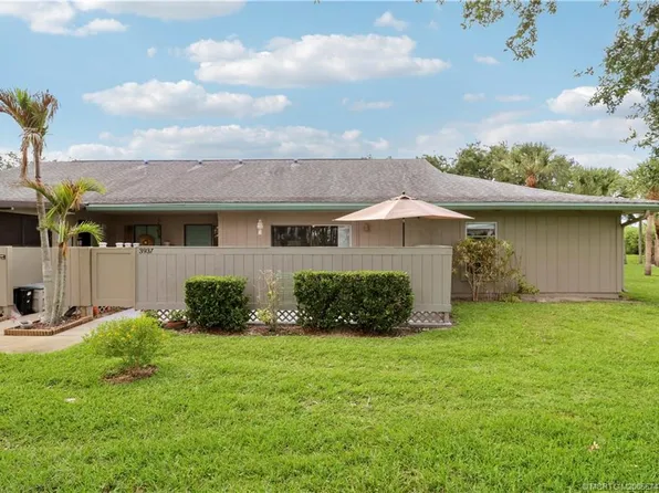 3937 NW Cinnamon Tree Cir, Jensen Beach, FL 34957