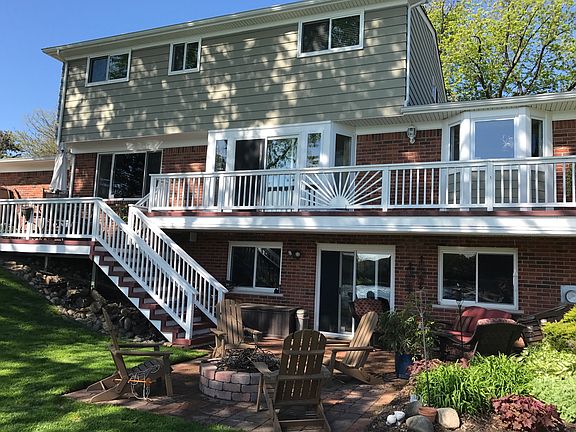 2nd image of 54300 Franklin Dr