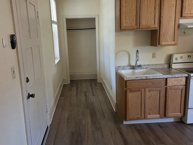 316 Newry St #5 — Photo 2