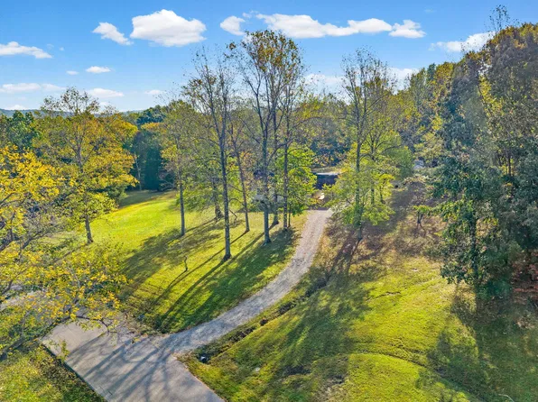 16350 Froghop Rd, Hopkinsville, KY 42240