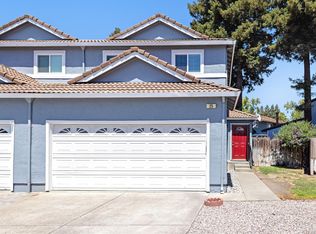 25 Feeney Dr, Rohnert Park, CA 94928