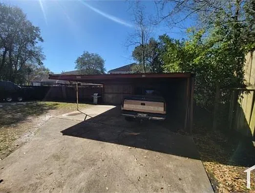 2533 Liberty Ave — Photo 22