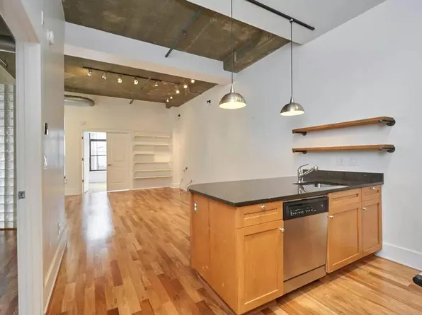 2328 Champlain St NW APT 306, Washington, DC 20009