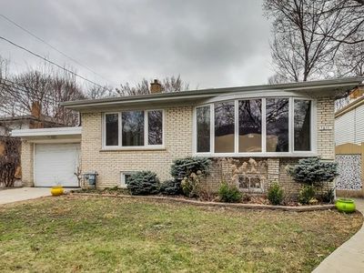 1611 Kirk St, Evanston, IL, 60202